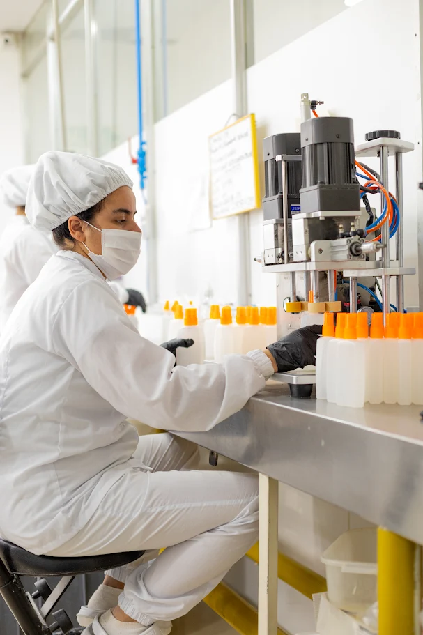 Área de control de calidad y metrología de Tecser Laboratorios